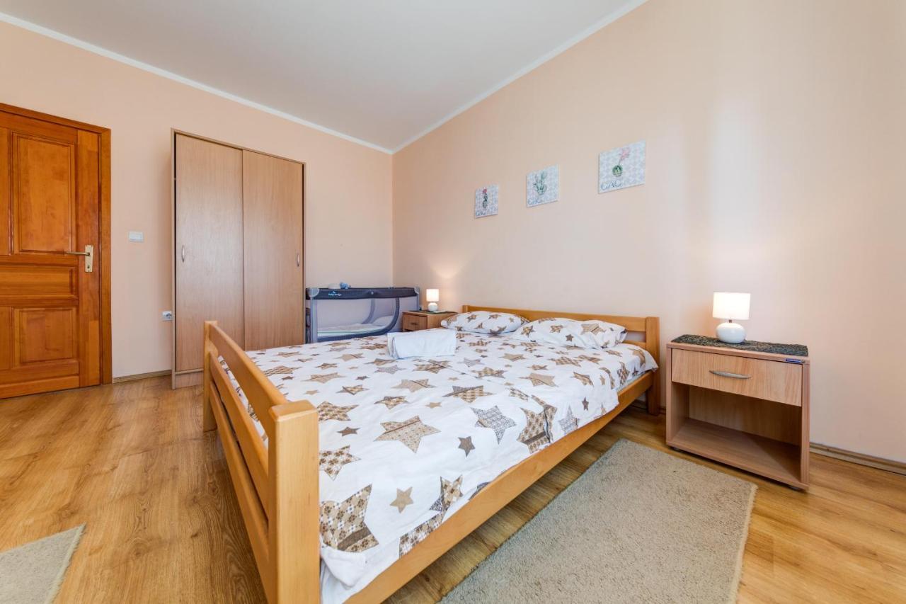 Apartments Pelle Tivat Exterior photo